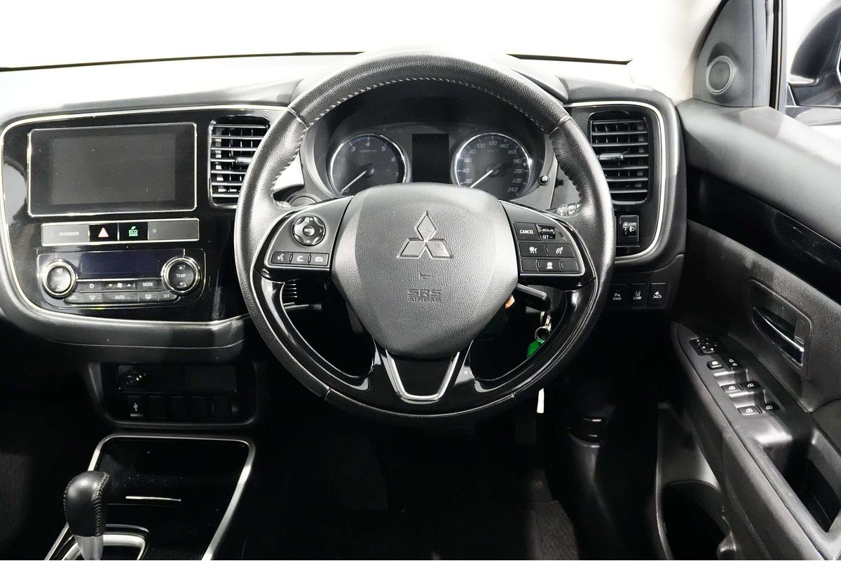 2018 Mitsubishi Outlander ES ADAS ZL