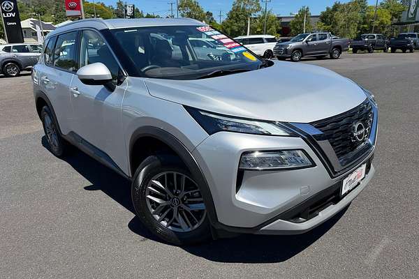 2023 Nissan X-TRAIL ST T33
