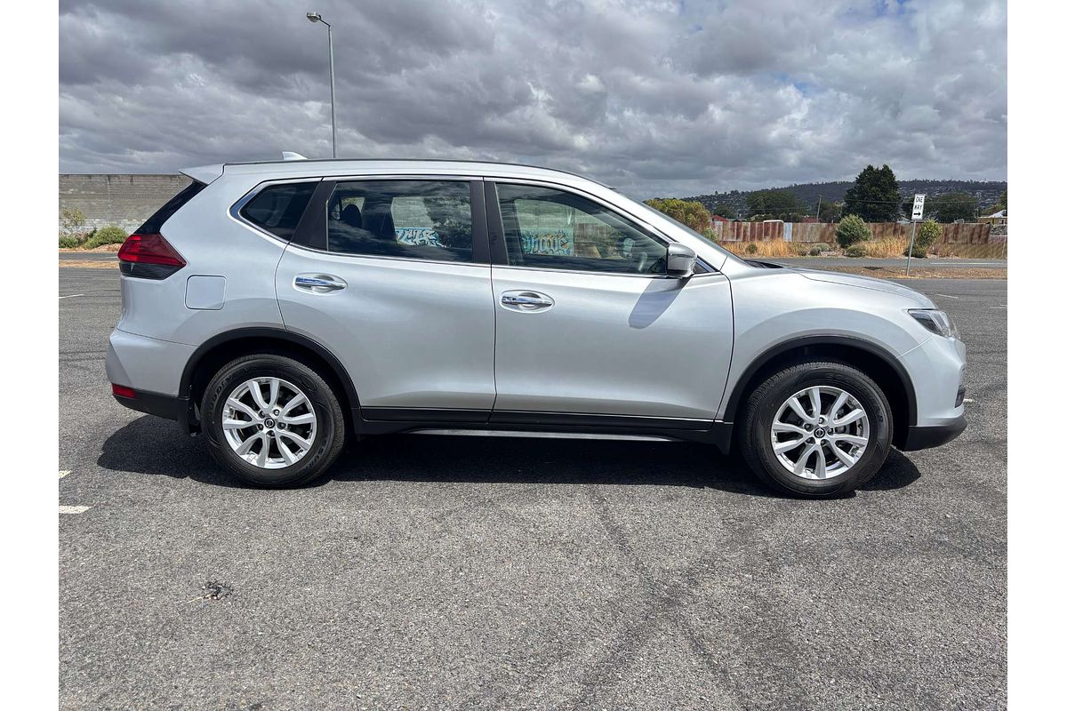 2022 Nissan X-TRAIL ST T32