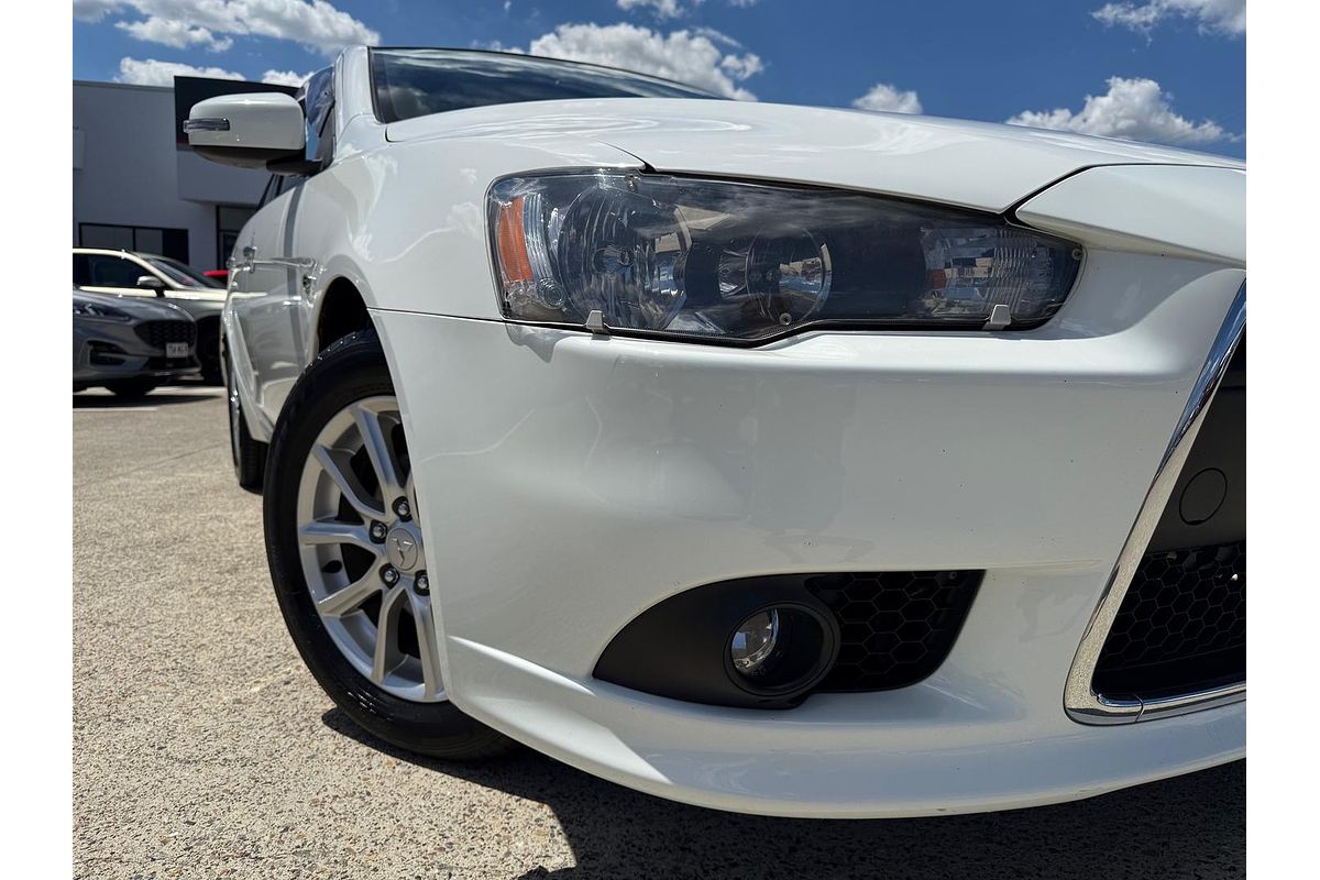 2014 Mitsubishi Lancer LS CJ