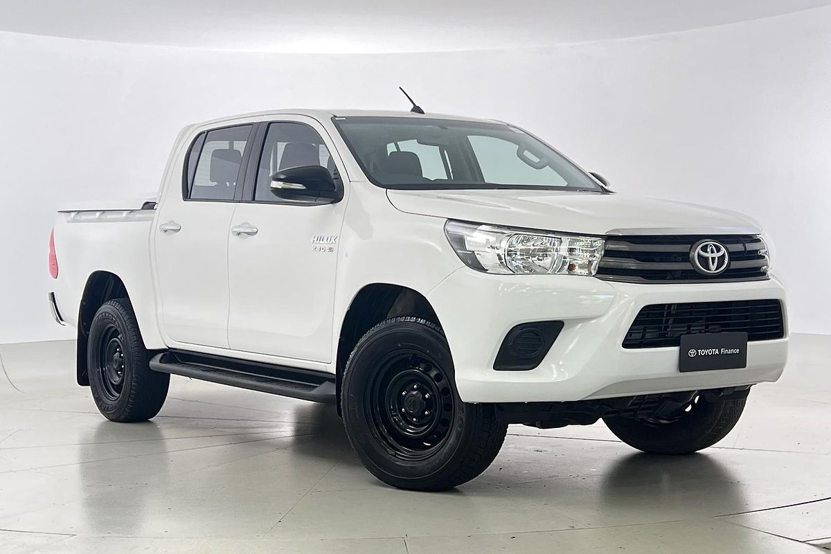 2016 Toyota Hilux SR GUN126R