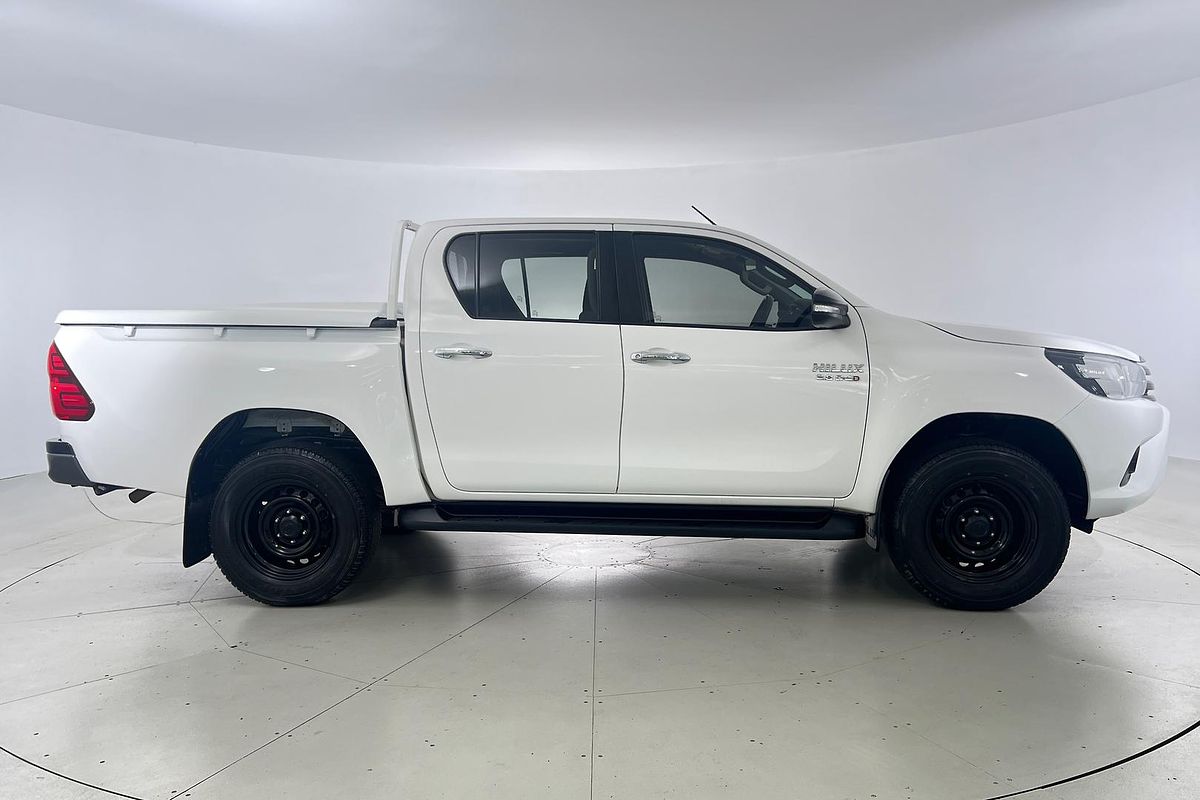 2016 Toyota Hilux SR GUN126R