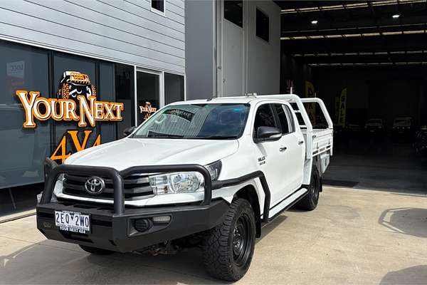 2017 Toyota Hilux SR GUN126R 4X4