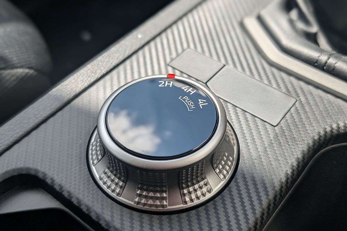 2025 Mitsubishi Triton GLX MV 4X4