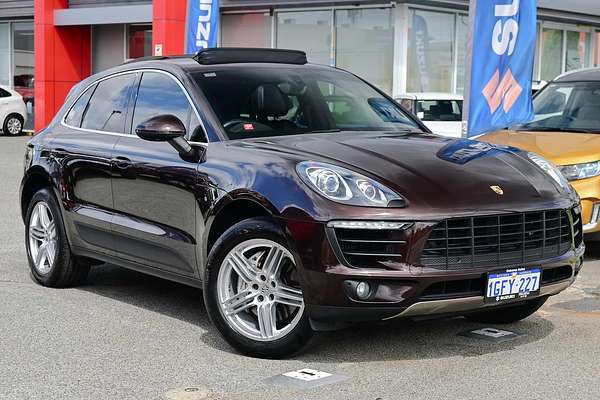 2015 Porsche Macan S 95B