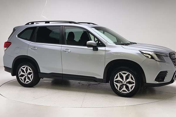 2023 Subaru Forester 2.5i S5 thumb-8