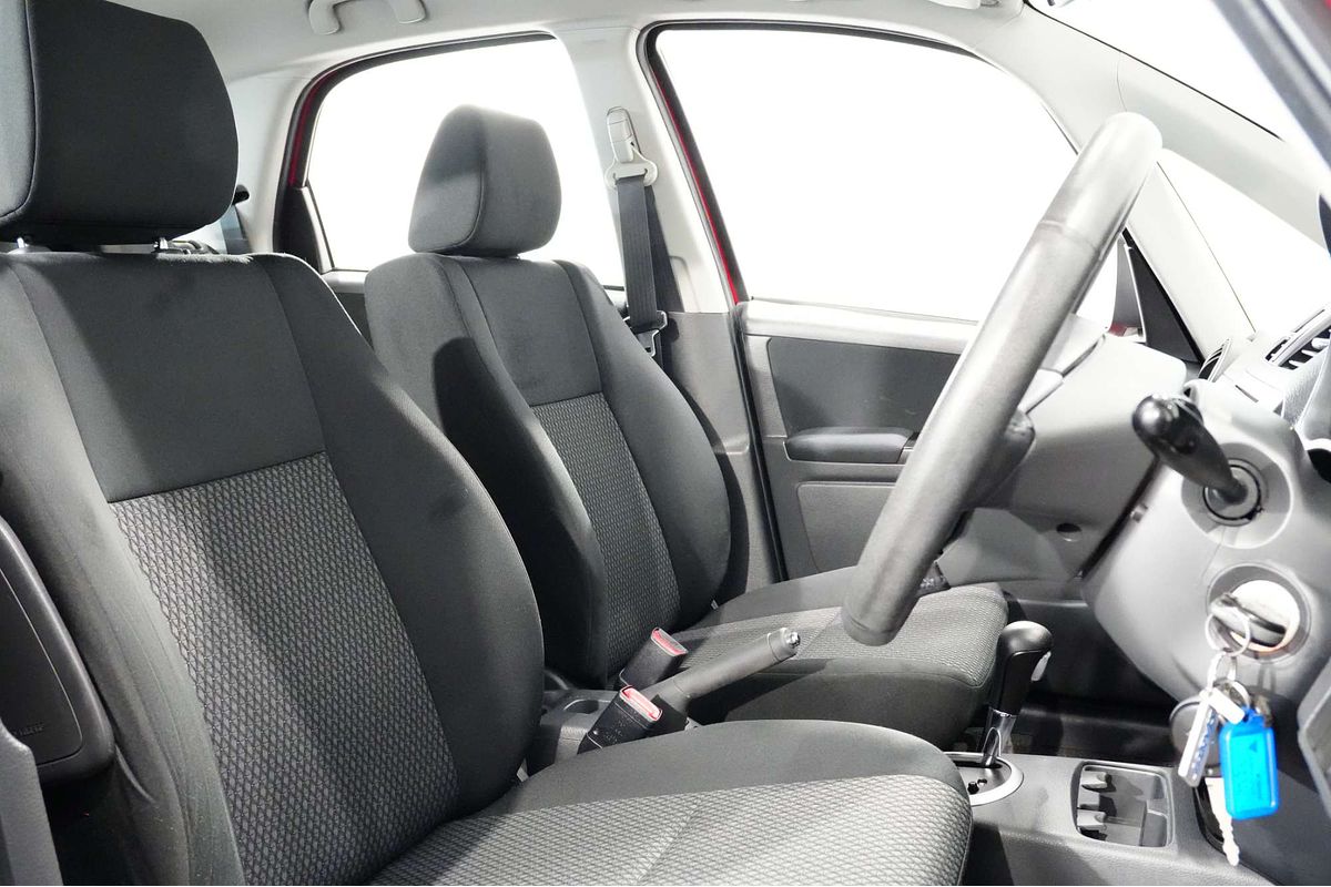 2013 Suzuki SX4 Crossover Navigator GYA