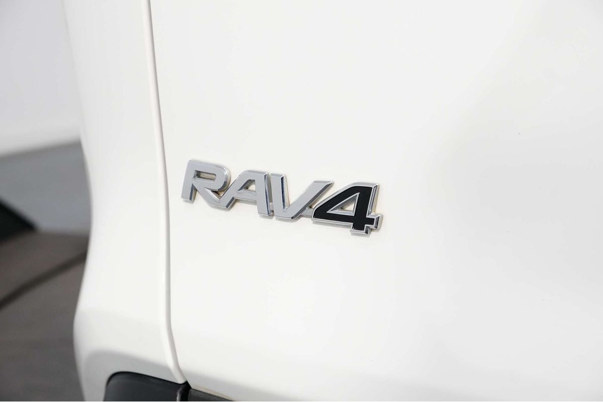 2022 Toyota RAV4 GX AXAH54R
