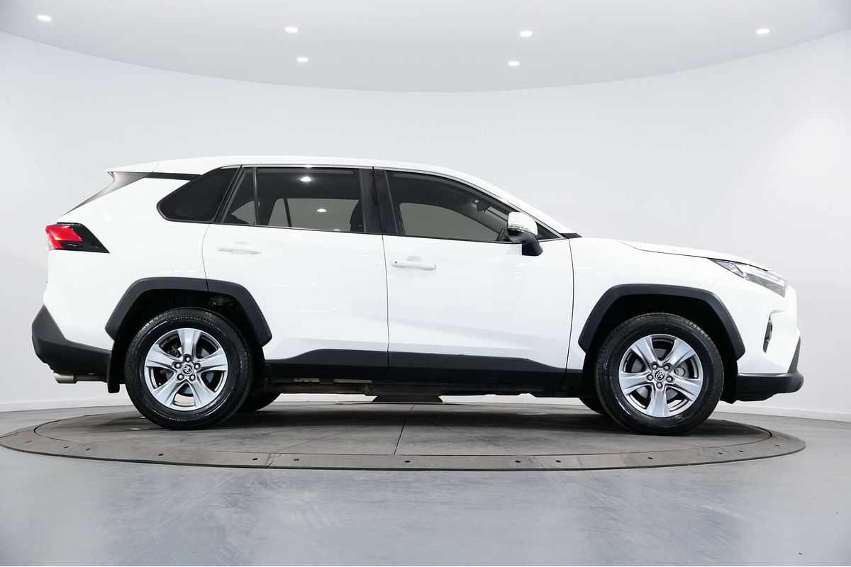 2022 Toyota RAV4 GX AXAH54R