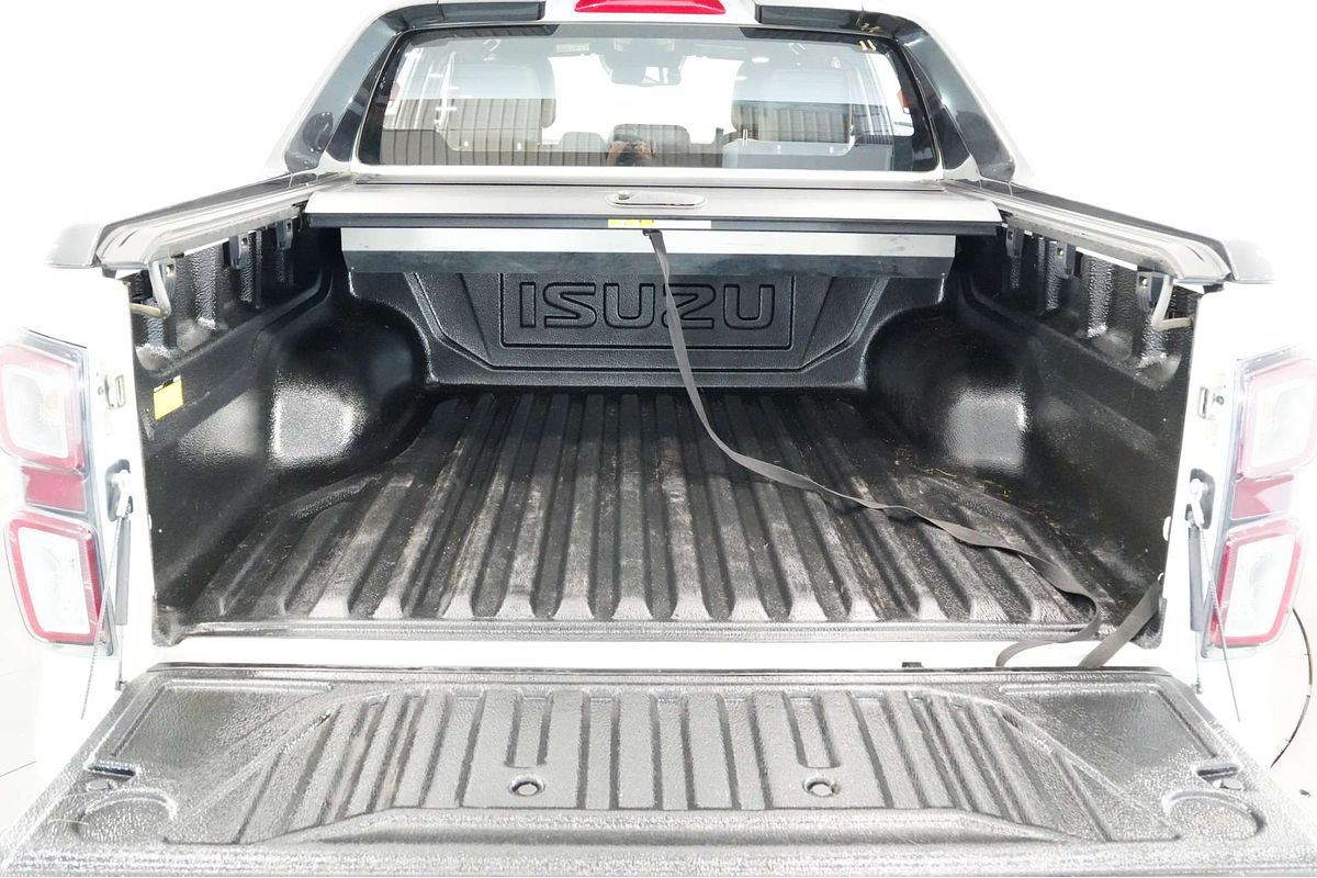 2023 Isuzu D-MAX X-TERRAIN 4X4