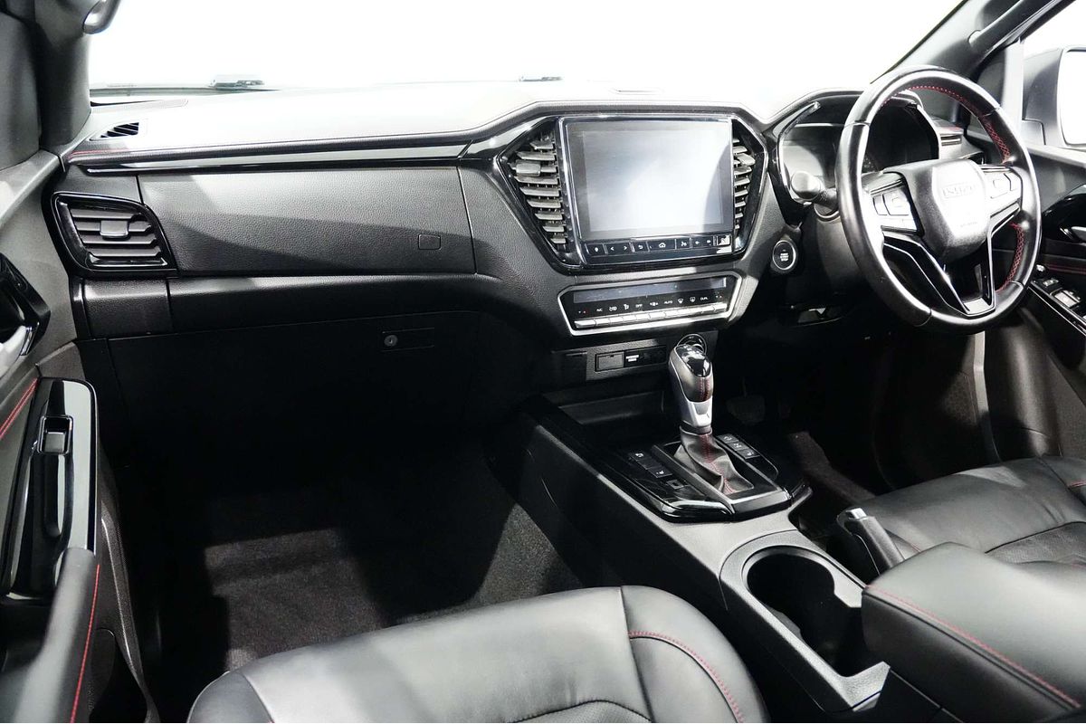 2023 Isuzu D-MAX X-TERRAIN 4X4