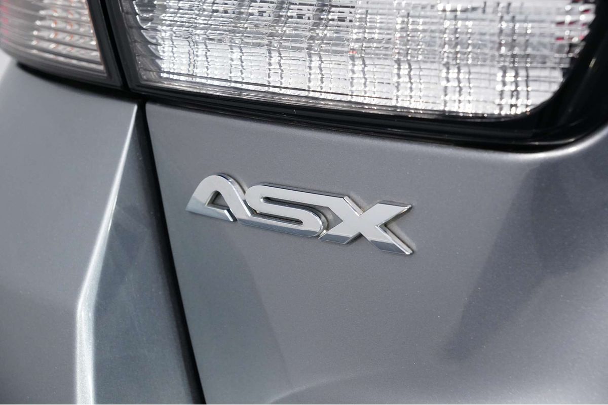 2022 Mitsubishi ASX ES XD