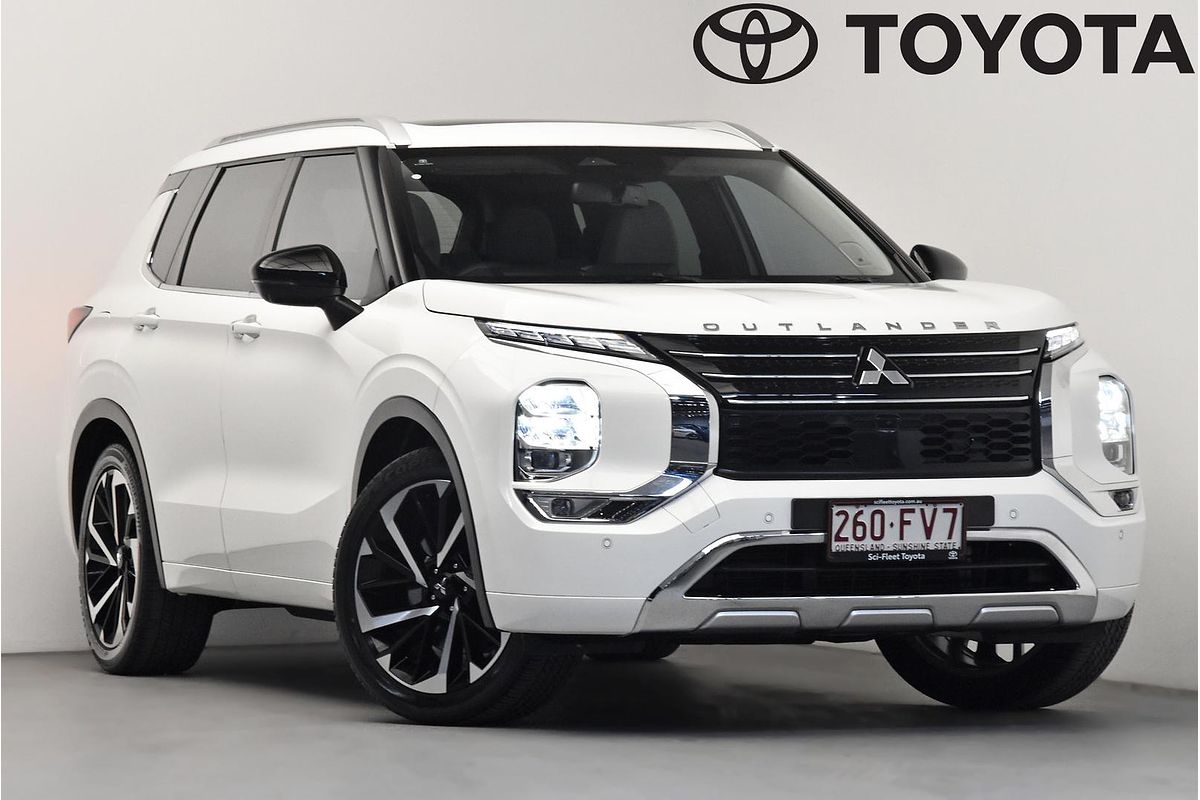 2022 Mitsubishi Outlander Exceed ZM