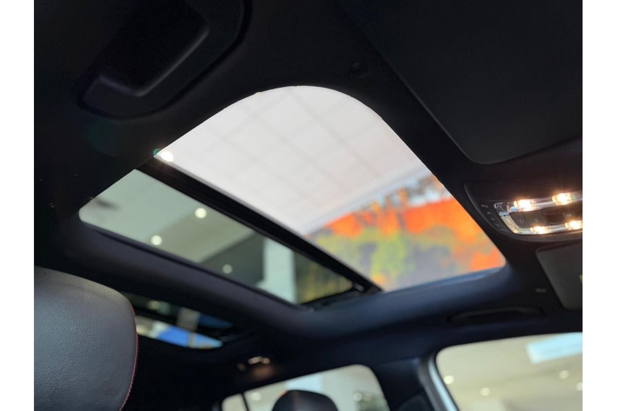 2020 Mercedes-Benz GLB-Class GLB250 X247