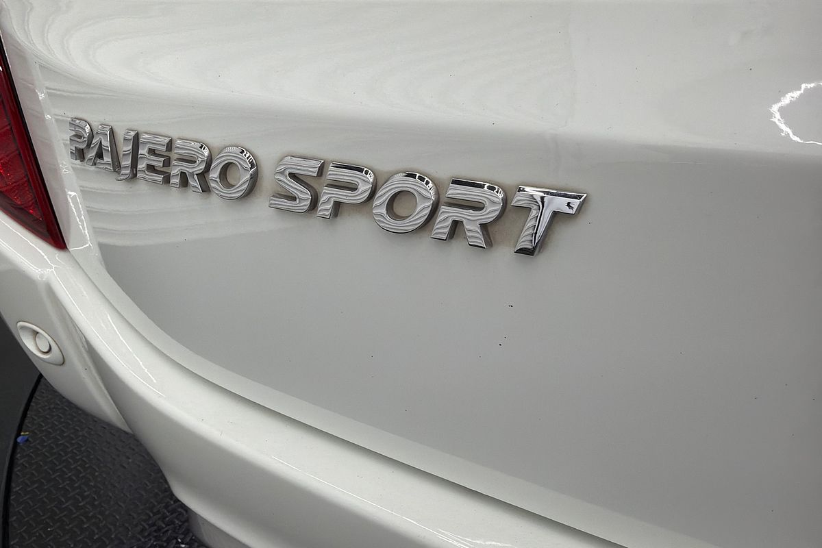 2016 Mitsubishi Pajero Sport GLS QE