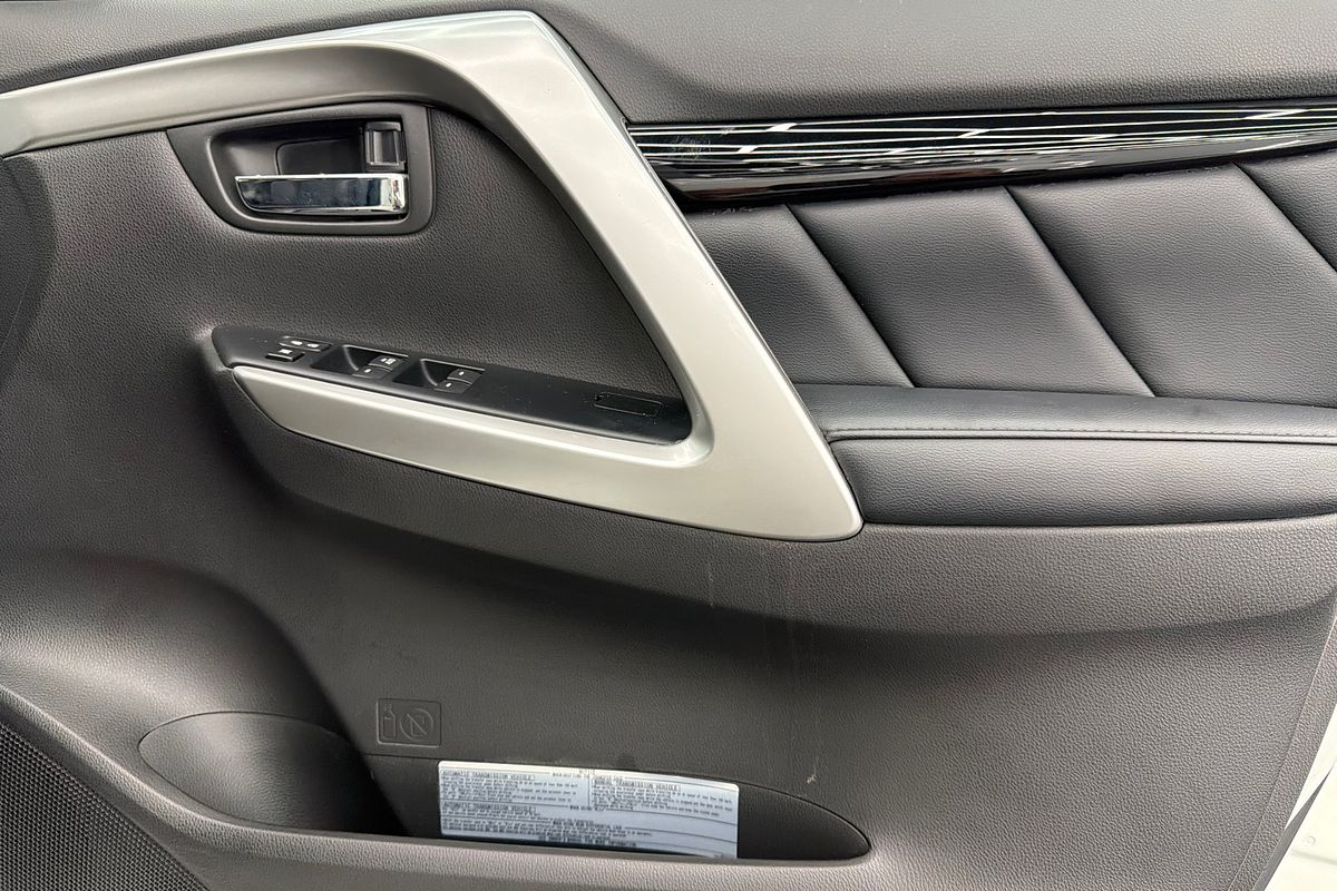 2016 Mitsubishi Pajero Sport GLS QE