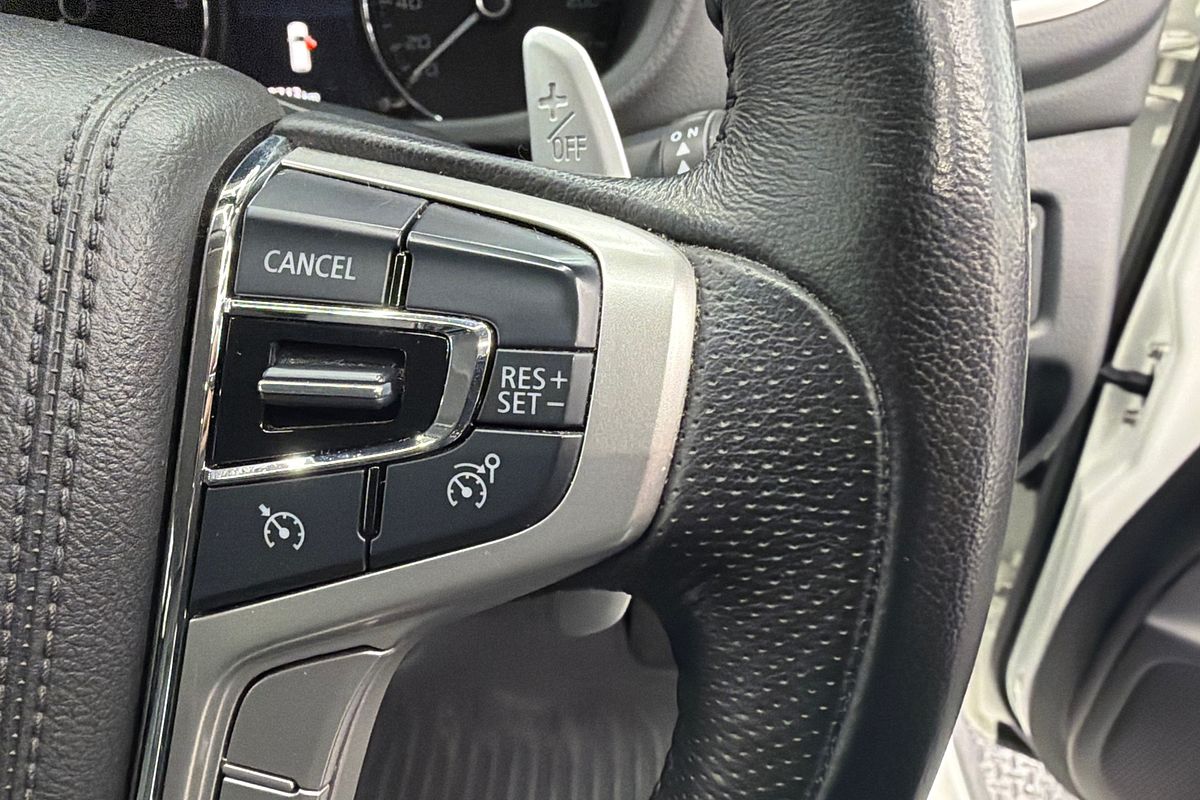 2016 Mitsubishi Pajero Sport GLS QE