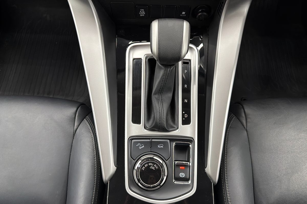 2016 Mitsubishi Pajero Sport GLS QE