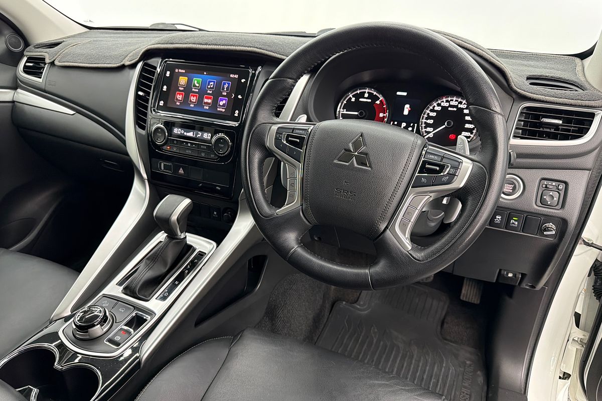 2016 Mitsubishi Pajero Sport GLS QE