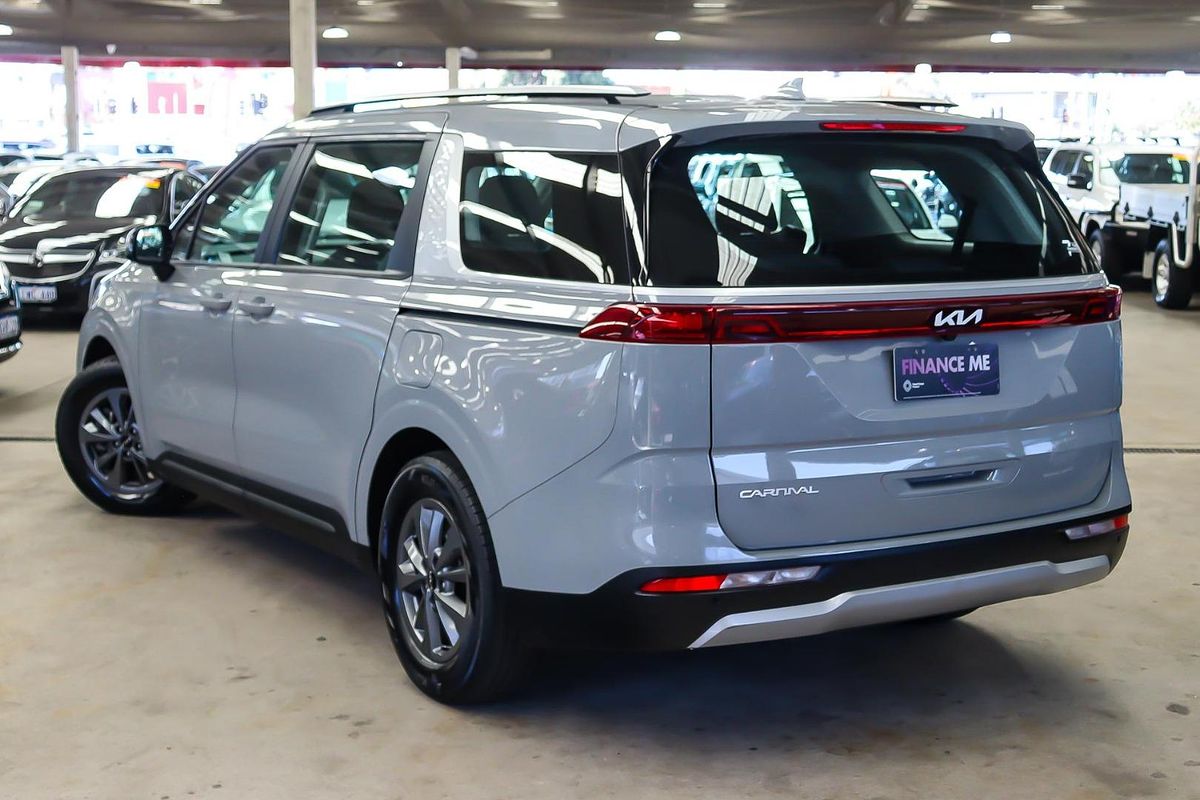 2023 Kia Carnival S KA4