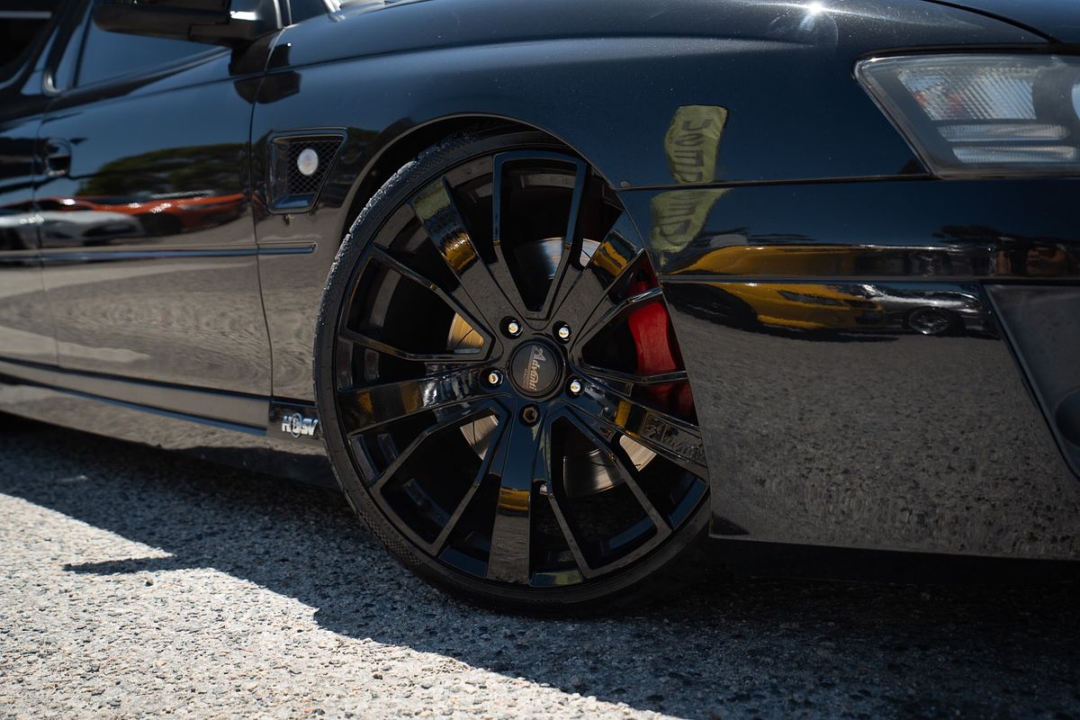 2006 Holden Special Vehicles Maloo R8 Z Series 2 Rear Wheel Drive