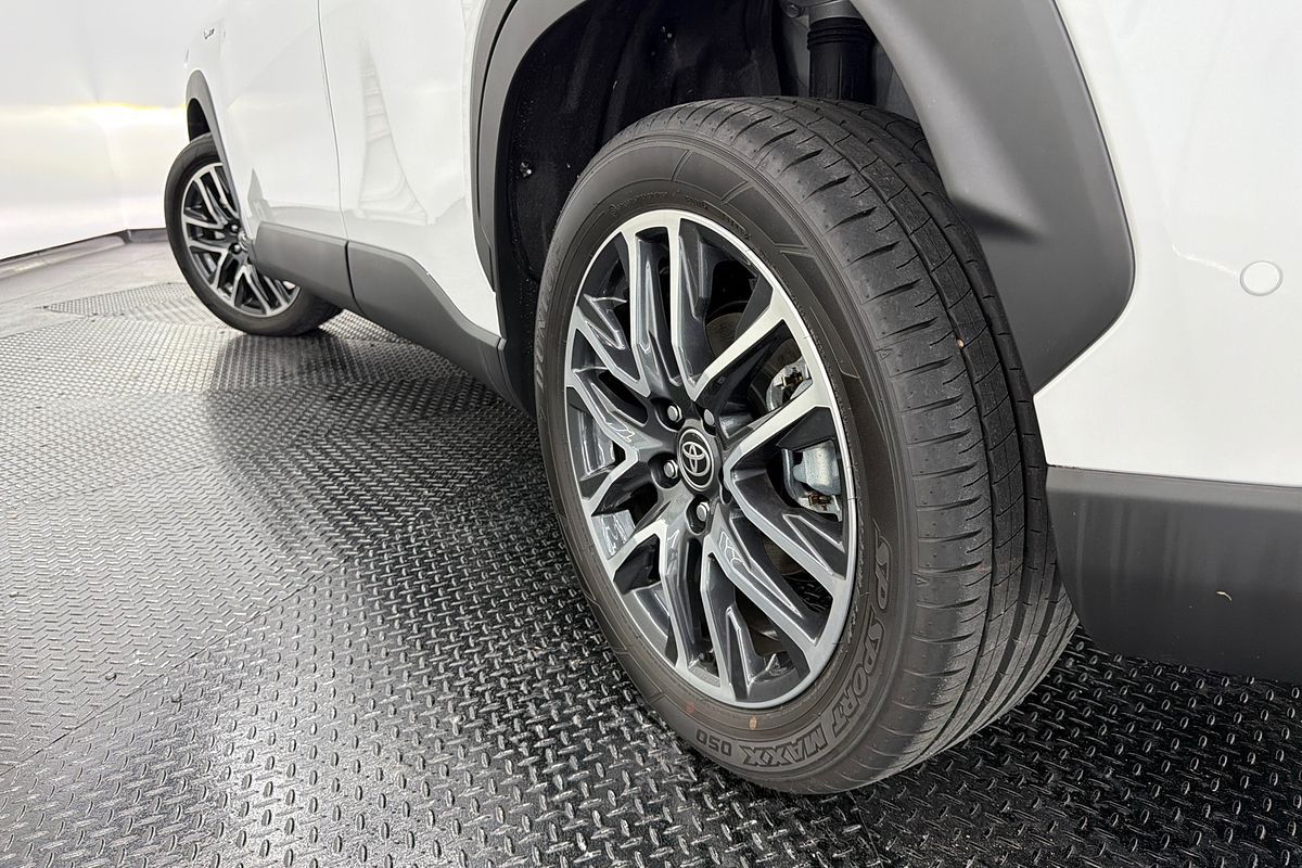 2025 Toyota Corolla Cross Atmos MXGH15R