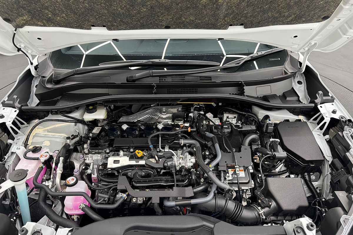 2025 Toyota Corolla Cross Atmos MXGH15R