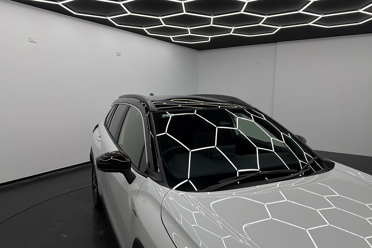 2025 Toyota Corolla Cross Atmos MXGH15R