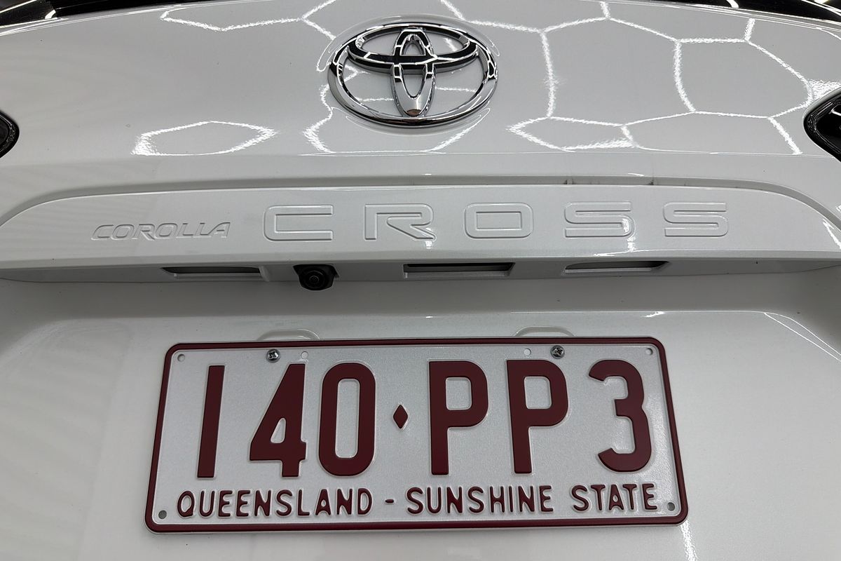 2025 Toyota Corolla Cross Atmos MXGH15R