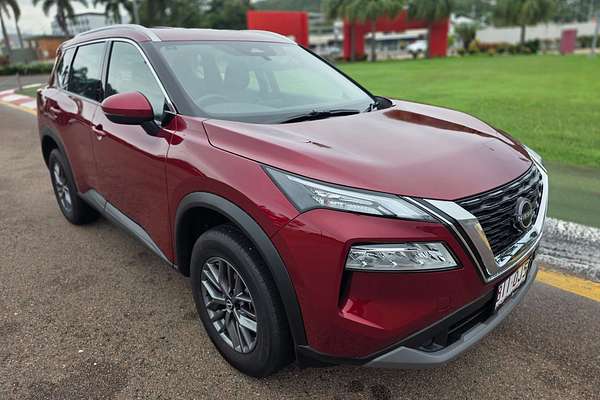 2025 Nissan X-TRAIL ST T33