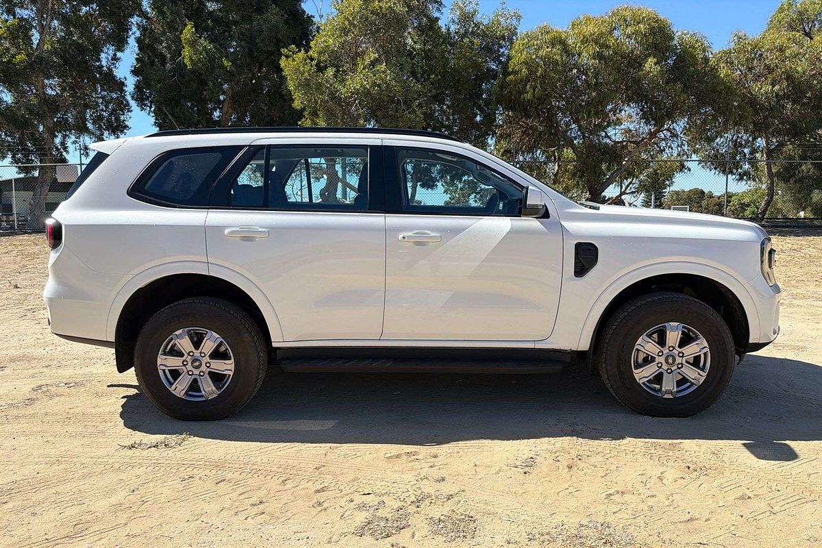 2024 Ford Everest Ambiente 2.0L