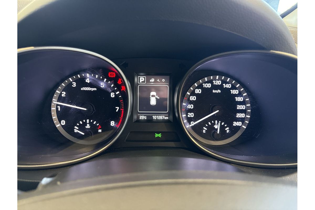 2017 Hyundai Santa Fe Active X DM3 Series II