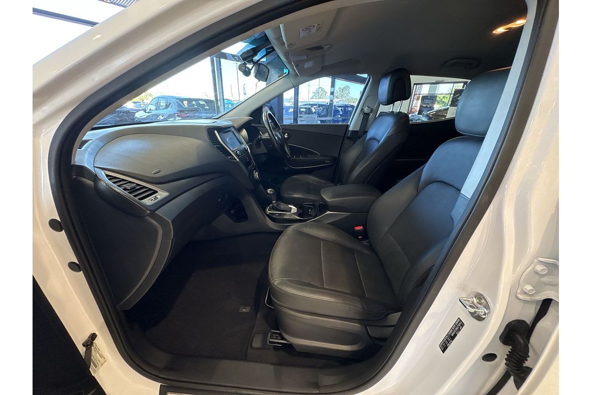 2017 Hyundai Santa Fe Active X DM3 Series II