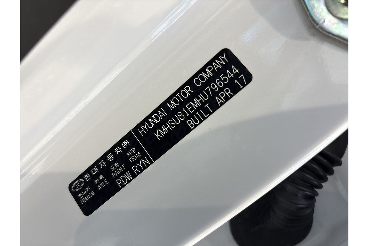 2017 Hyundai Santa Fe Active X DM3 Series II