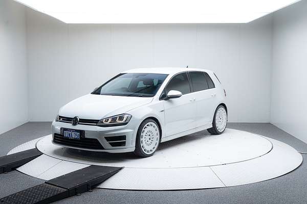 2014 Volkswagen Golf R 7