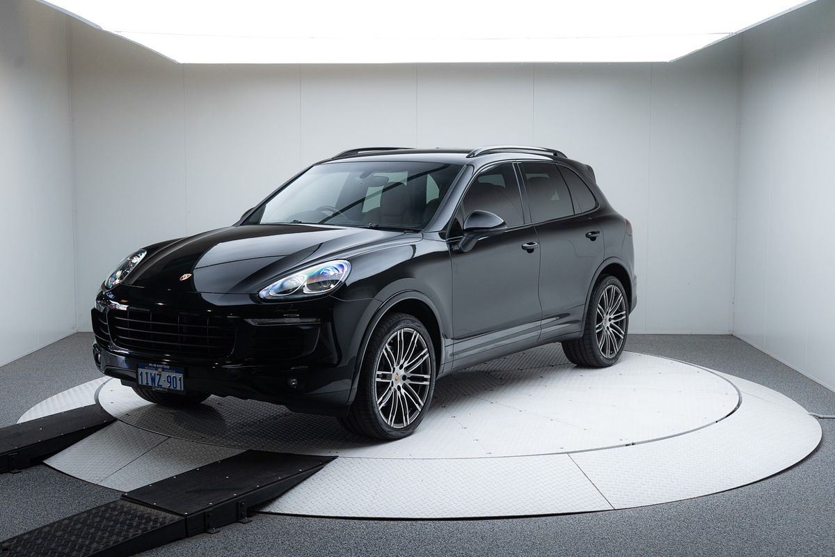 2018 Porsche Cayenne 9YA