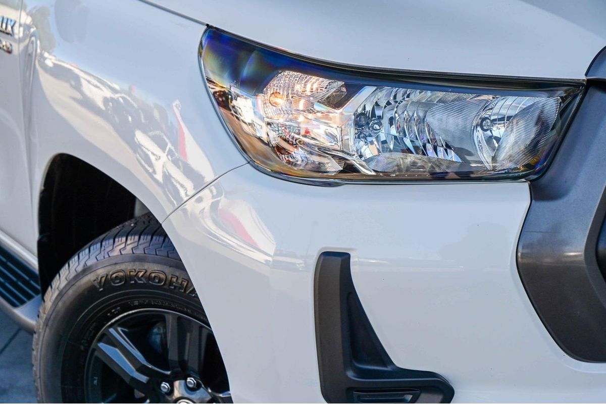 2021 Toyota Hilux SR GUN126R