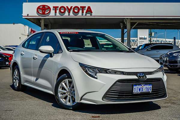 2024 Toyota Corolla Ascent Sport MZEA12R