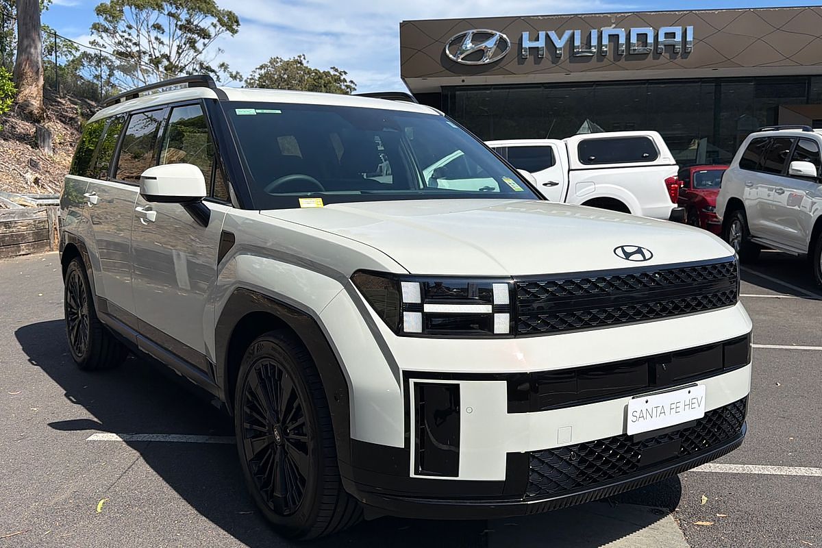 2025 Hyundai Santa Fe Hybrid Calligraphy MX5.V2