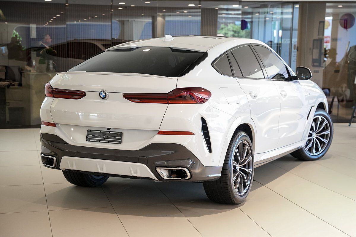 2023 BMW X6 xDrive30d M Sport G06