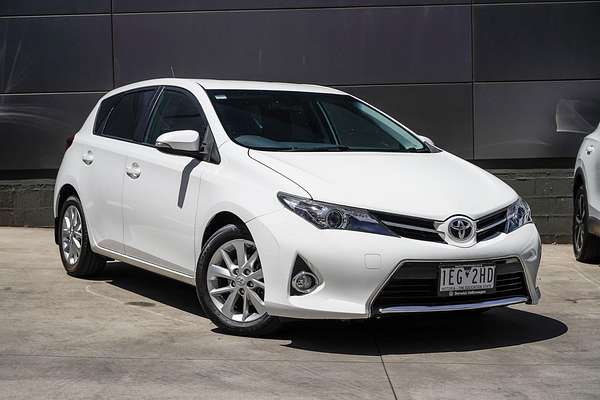 2015 Toyota Corolla Ascent Sport ZRE182R