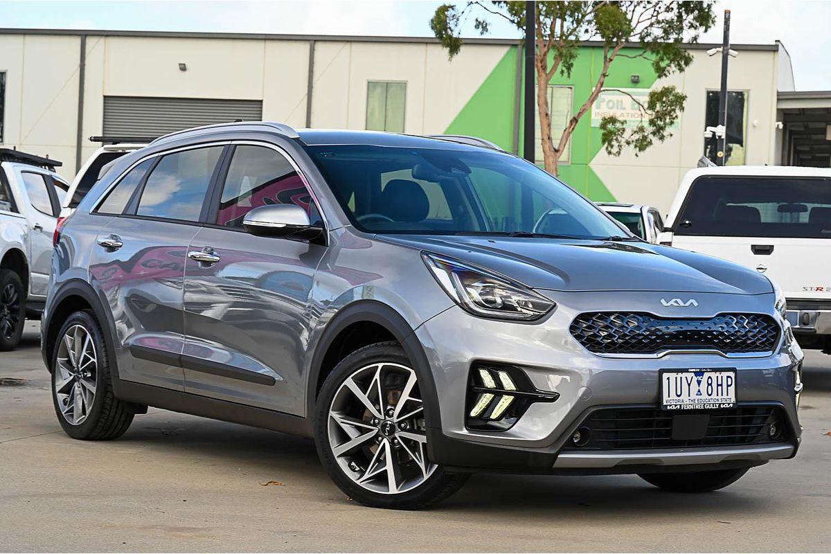 2021 Kia Niro Hybrid Sport DE