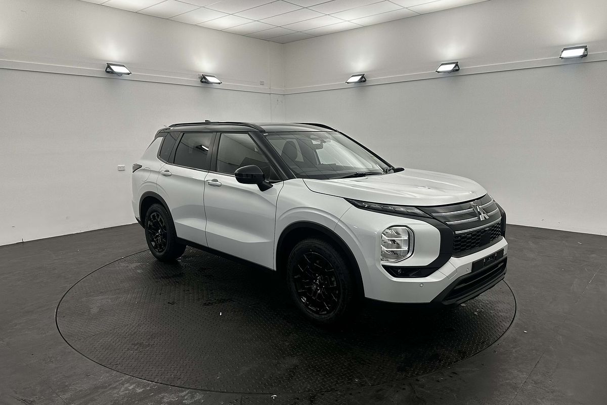 2026 Mitsubishi Outlander LS ZM