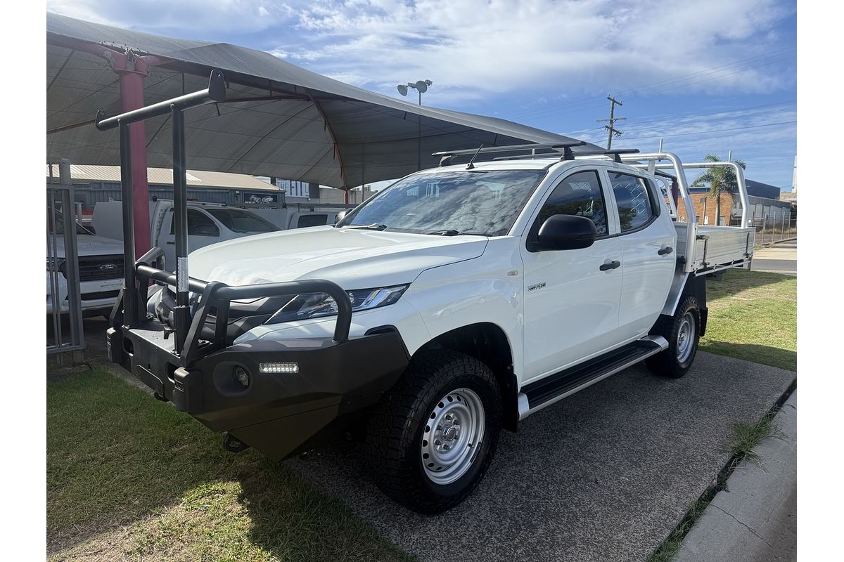 2022 Mitsubishi Triton GLX MR 4X4