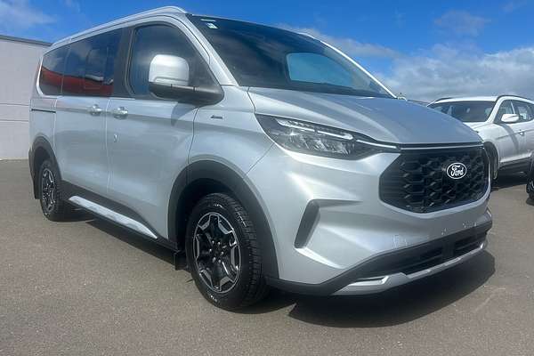 2025 Ford Tourneo Active AV SWB