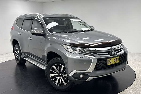2015 Mitsubishi Pajero Sport Exceed QE