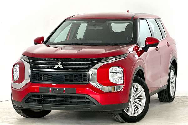 2023 Mitsubishi Outlander ES ZM
