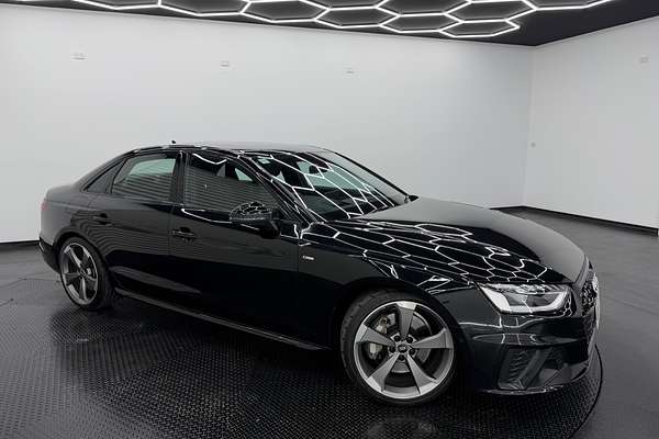 2021 Audi A4 45 TFSI S line B9