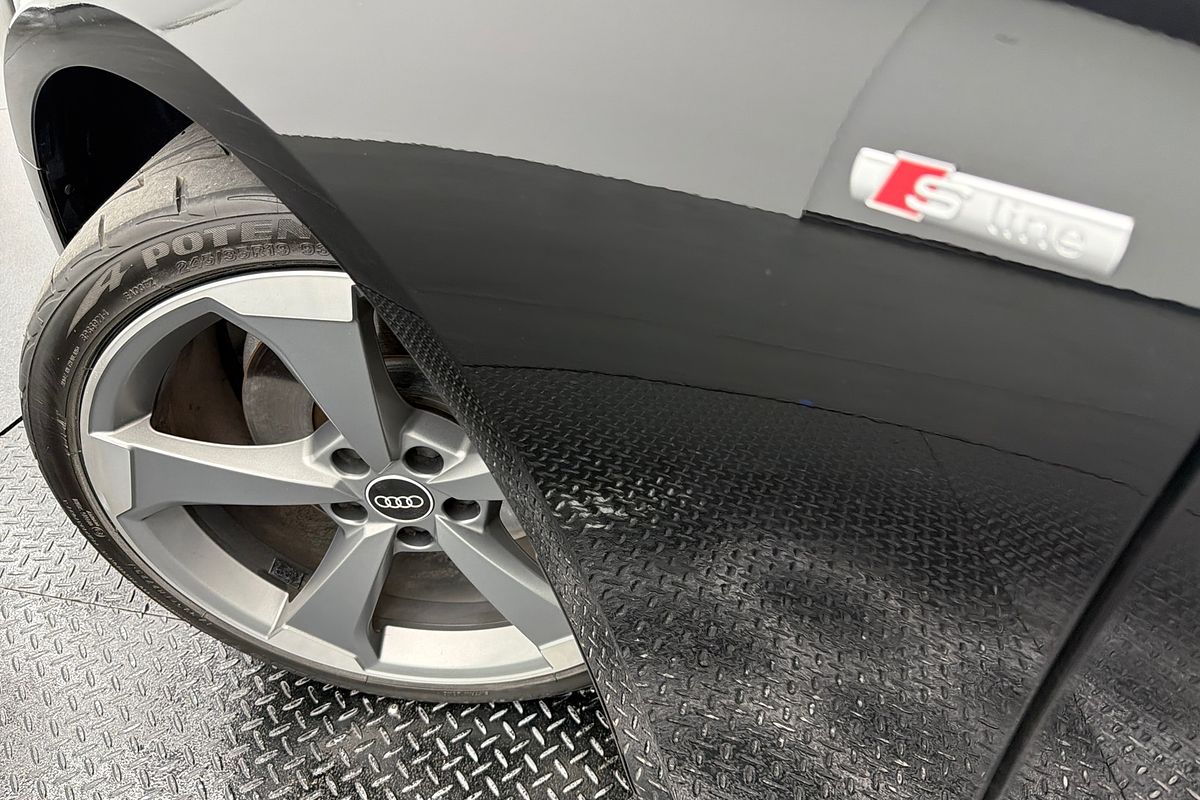 2021 Audi A4 45 TFSI S line B9