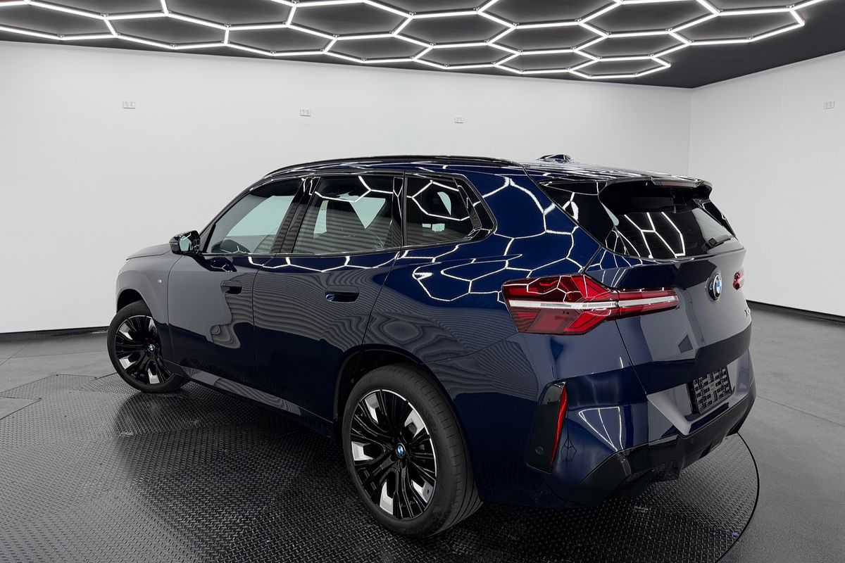 2025 BMW X3 20 xDrive G45